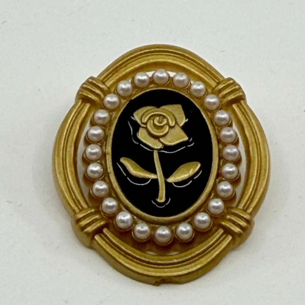 Gold Tone Rose Cameo Brooch Faux Pearl Border Statement Pin Romantic Accessory